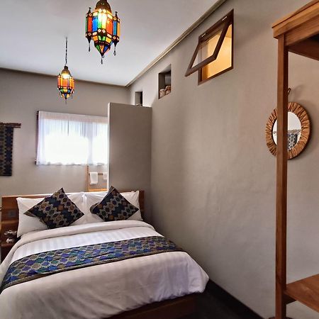 Hotel Dalai Tropical à Kuta  Extérieur photo