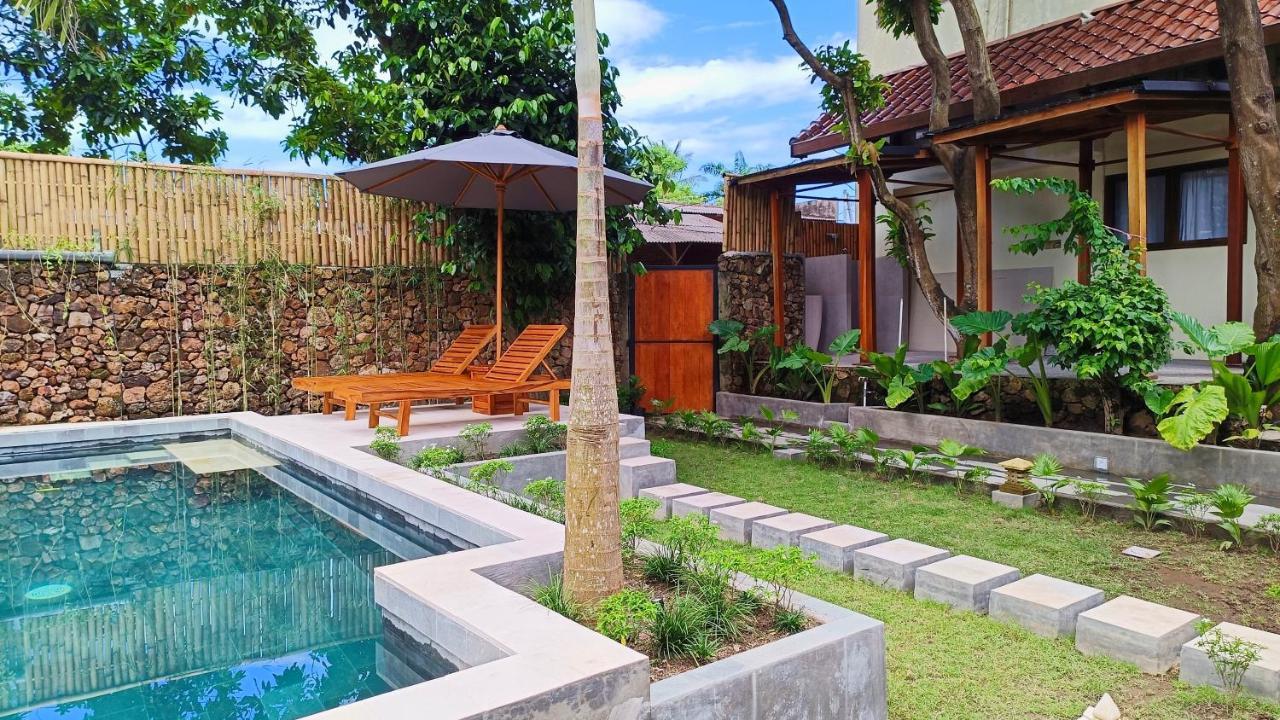 Hotel Dalai Tropical à Kuta  Extérieur photo