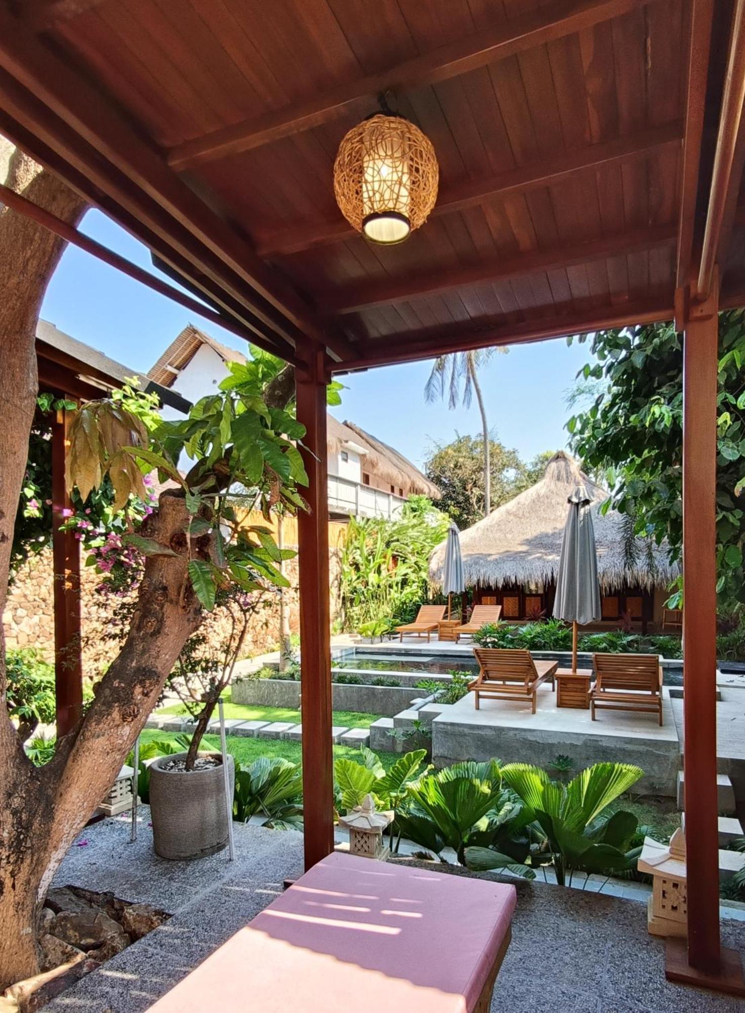 Hotel Dalai Tropical à Kuta  Extérieur photo